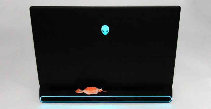 Alienware m15 R5 Ryzen Edition Gaming Laptop review
