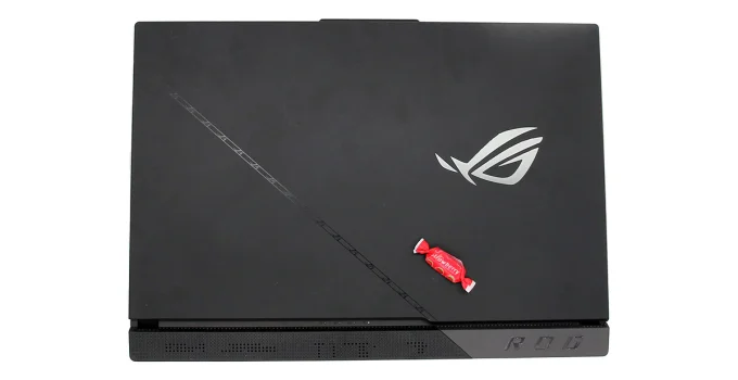 Asus ROG Strix SCAR 17 Review (AMD | 2023)