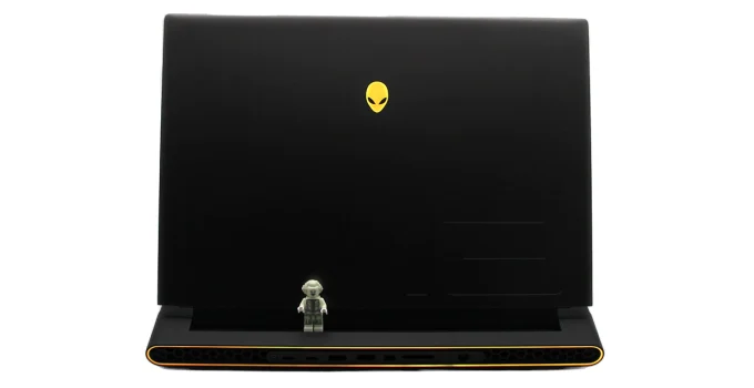 Alienware m16 R1 review (2023)