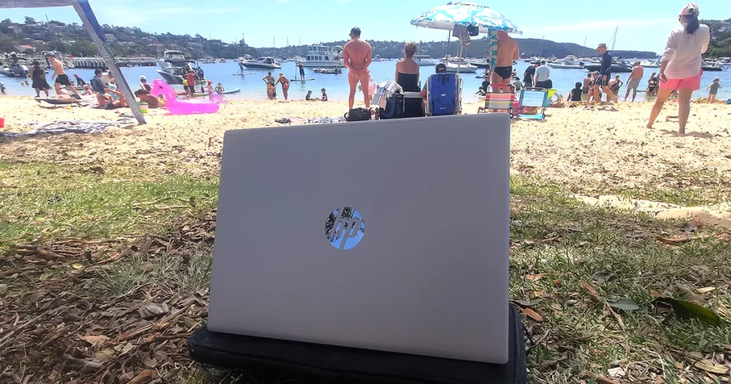 HP Pavilion 16.