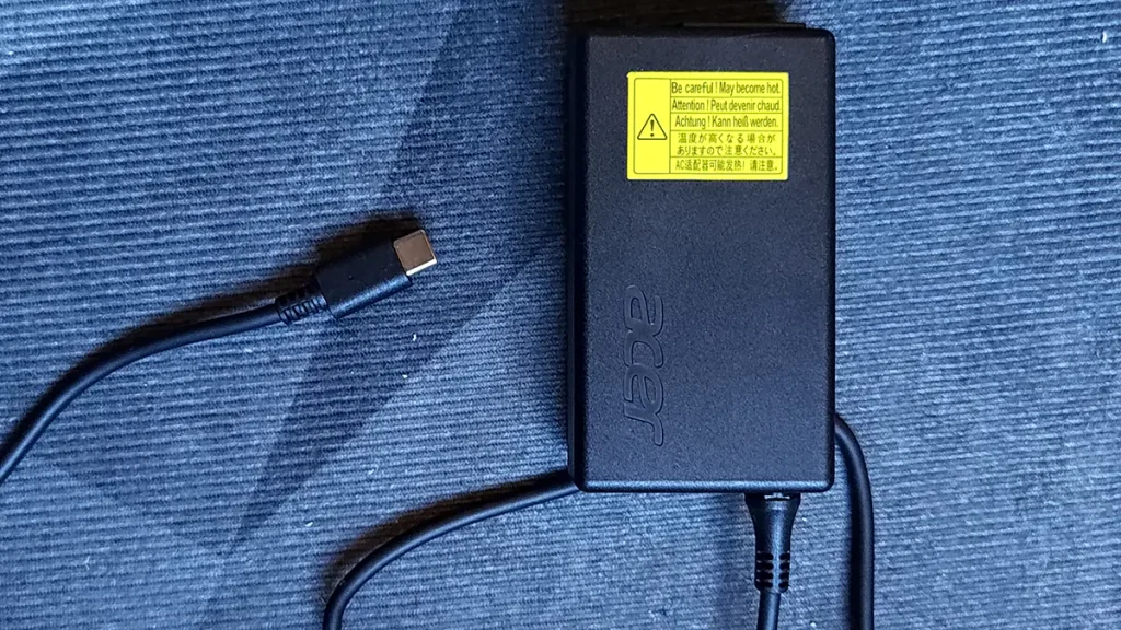 Acer Swift Go 14 Ai charger