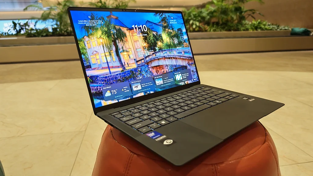 Asus ExpertBook Ultra